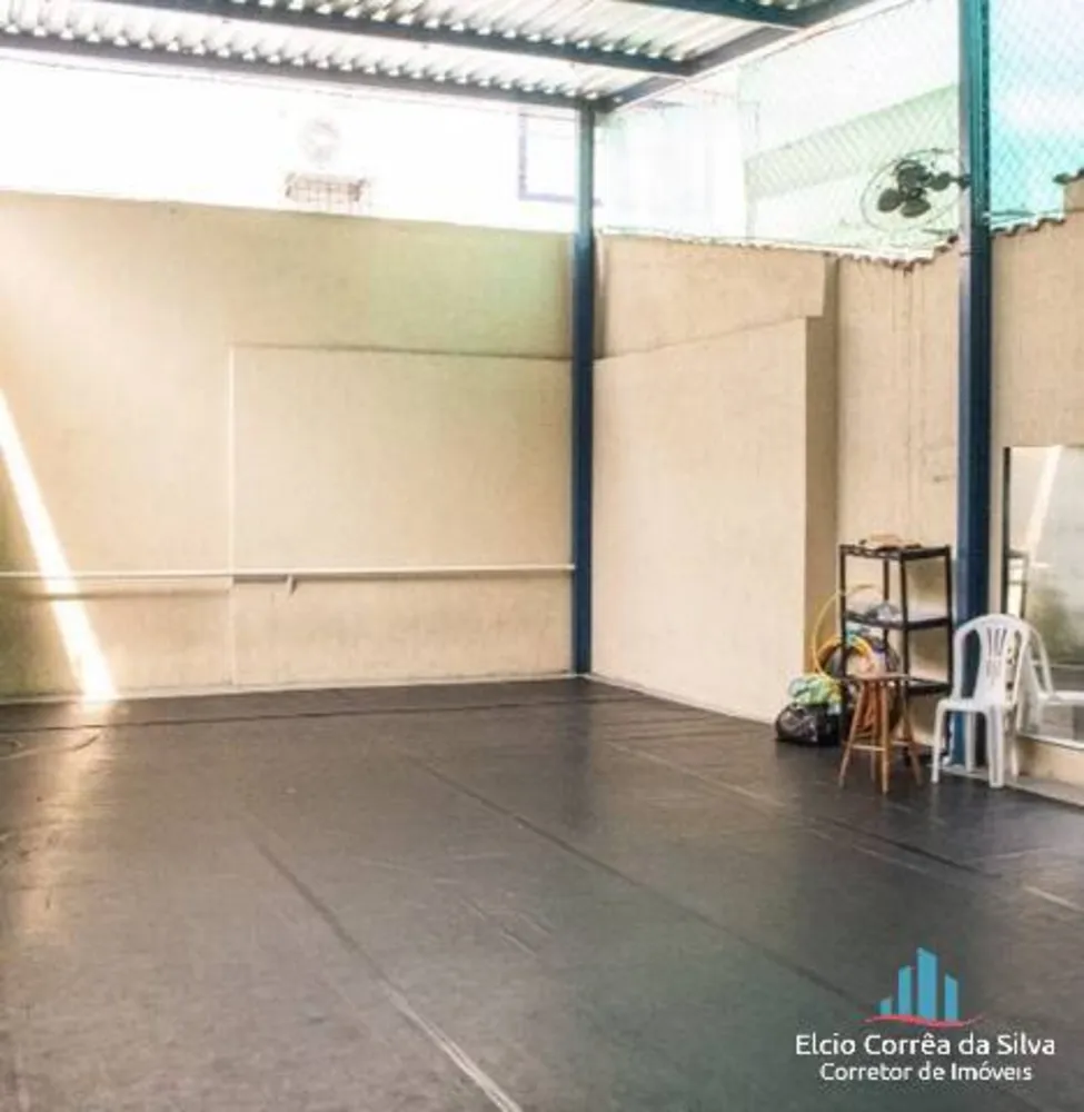Casa, 3 quartos, 240 m² - Foto 15