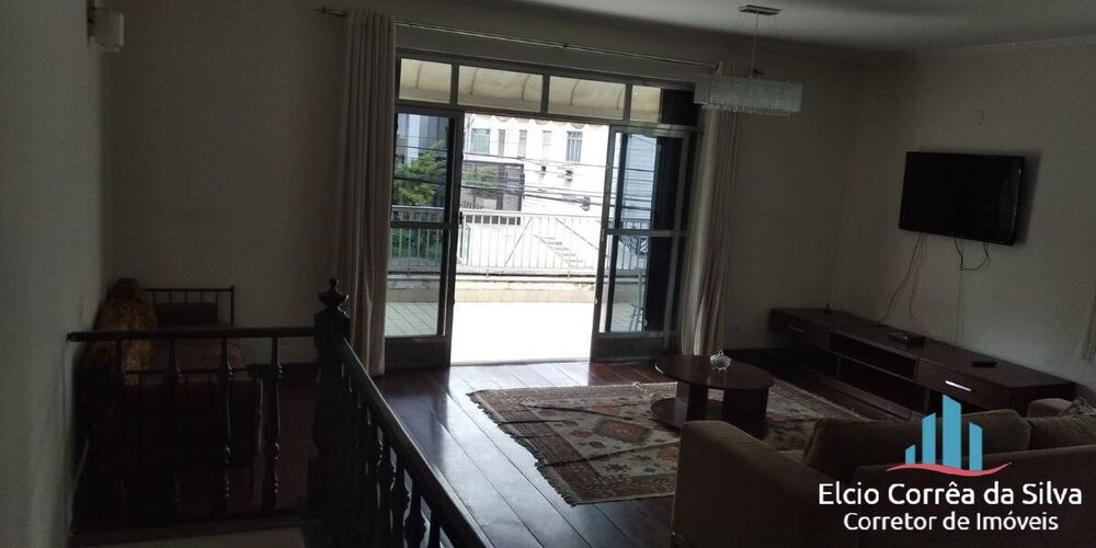 Casa, 4 quartos, 230 m² - Foto 1