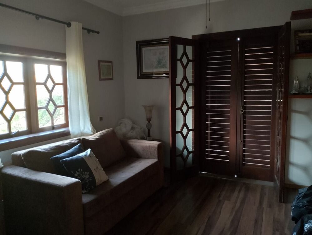 Casa de Condomínio à venda com 4 quartos, 610m² - Foto 1