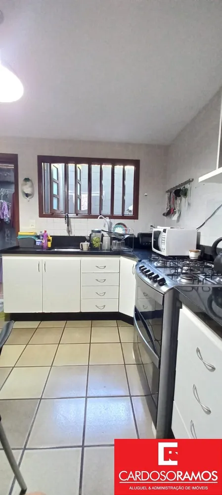 Casa, 3 quartos, 154 m² - Foto 2