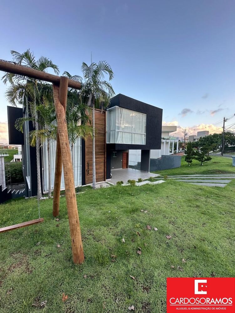 Casa à venda com 4 quartos, 512m² - Foto 1