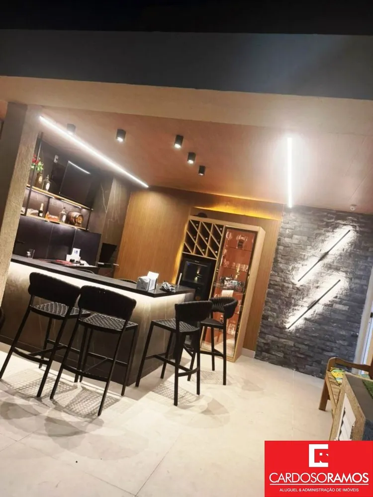 Casa, 4 quartos, 200 m² - Foto 8
