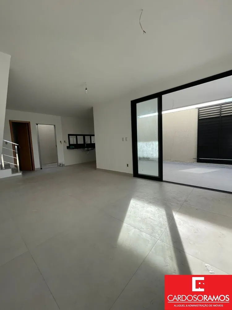 Casa, 3 quartos - Foto 2