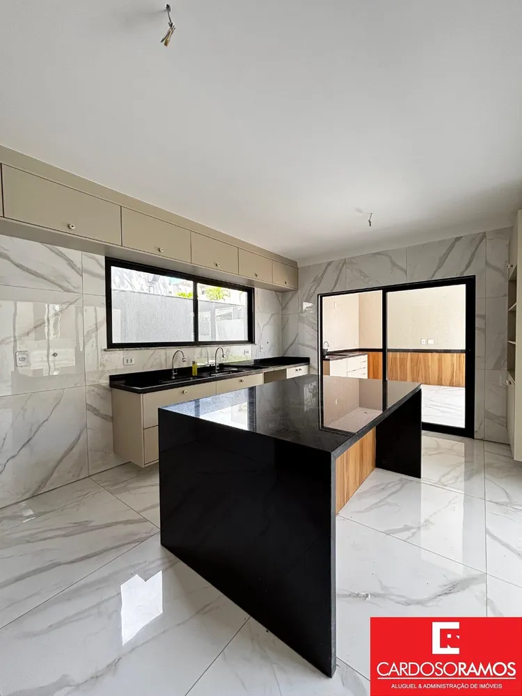 Casa, 5 quartos - Foto 1