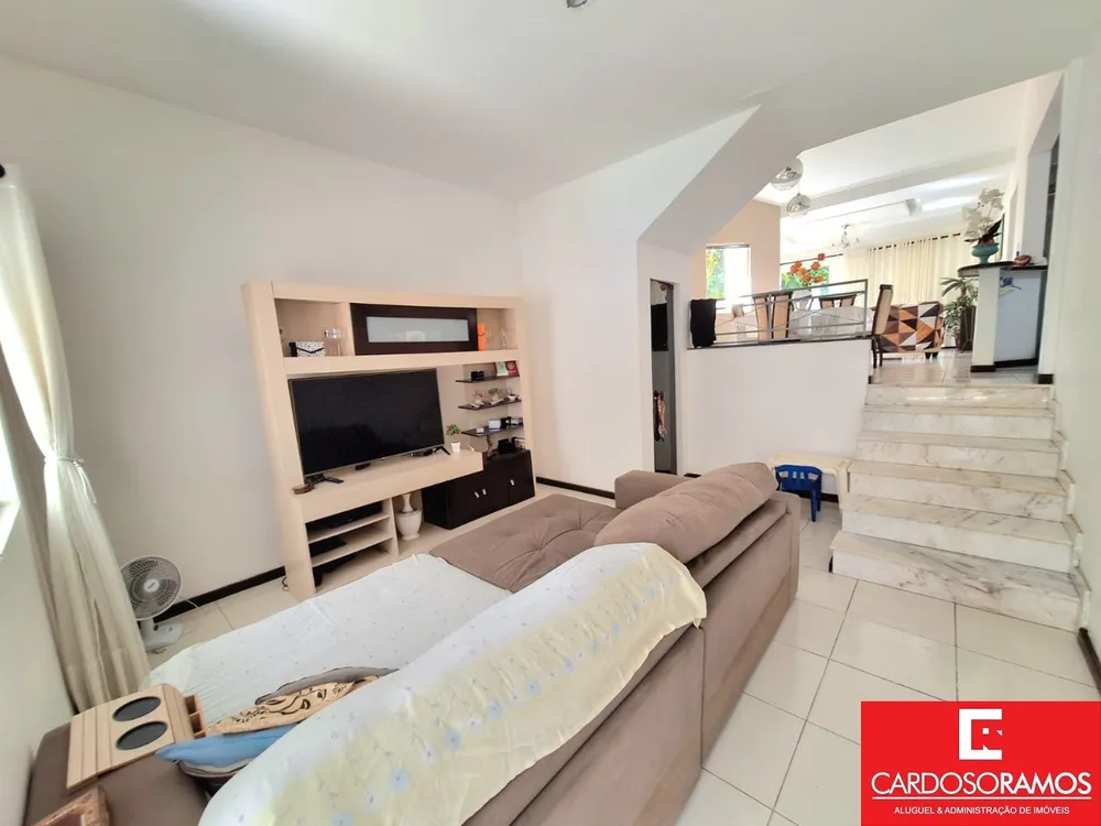Casa, 4 quartos, 191 m² - Foto 2