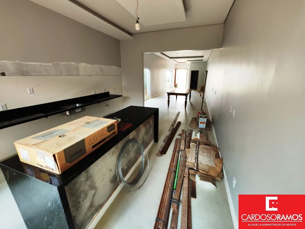 Casa, 3 quartos, 189 m² - Foto 4