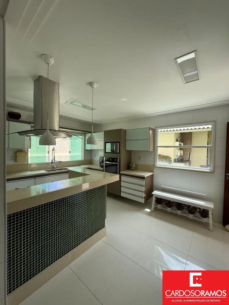Casa, 3 quartos, 288 m² - Foto 2