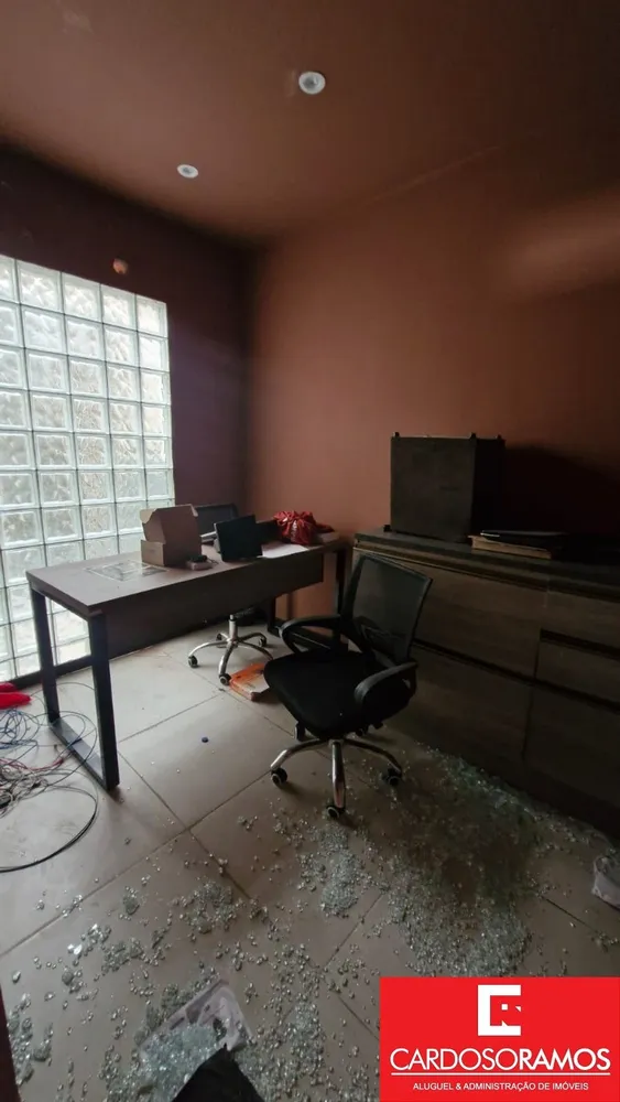 Loja-Salão, 180 m² - Foto 1