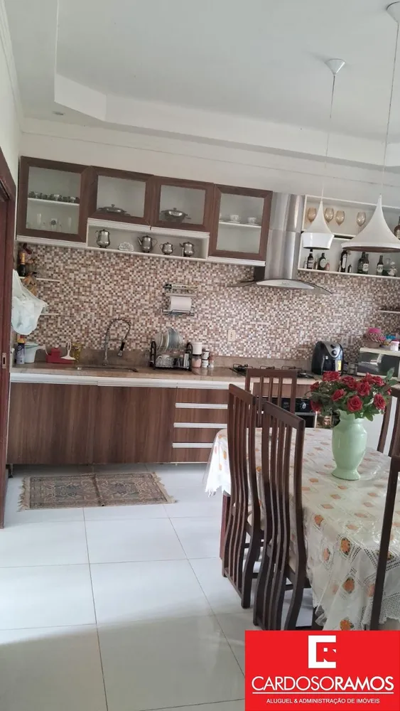 Casa, 6 quartos - Foto 1