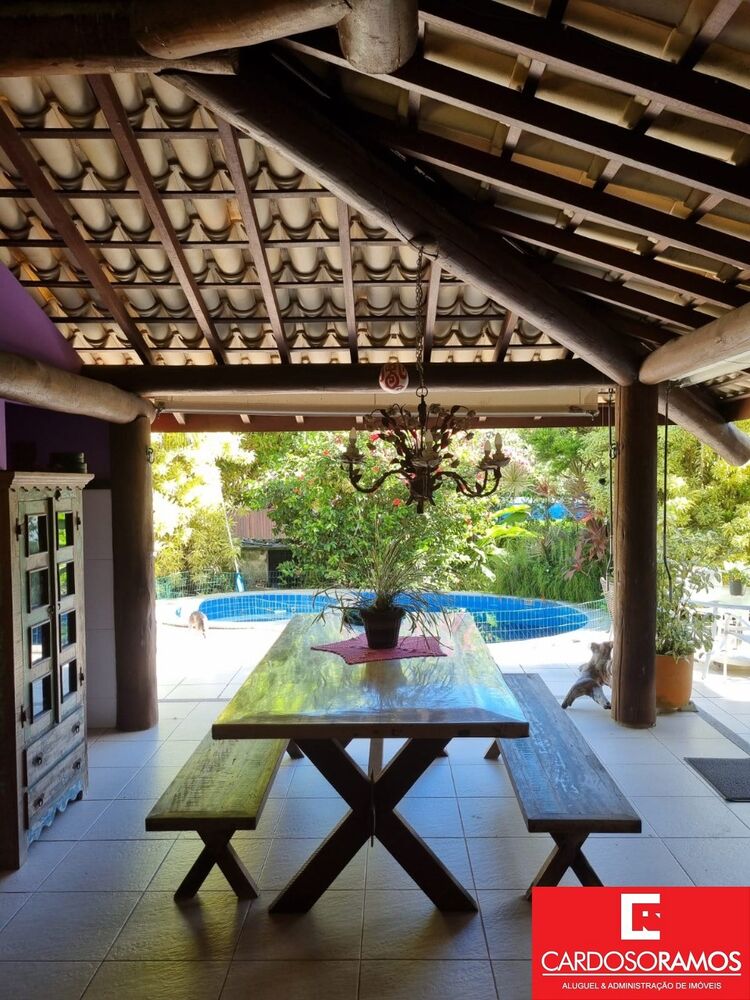 Casa à venda com 4 quartos, 877m² - Foto 2