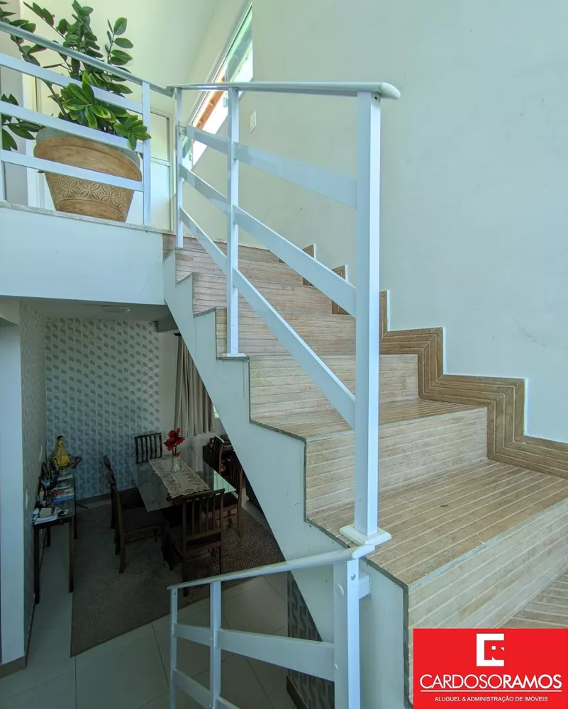 Casa, 3 quartos, 248 m² - Foto 7