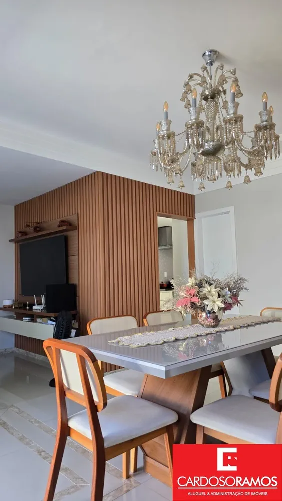 Casa, 4 quartos, 220 m² - Foto 1