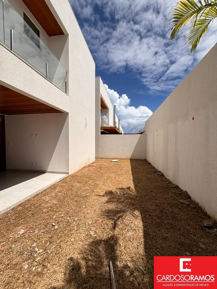Casa, 4 quartos, 240 m² - Foto 12