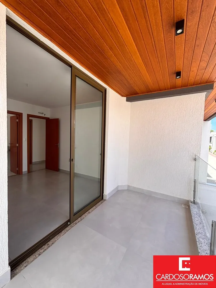 Casa, 4 quartos, 240 m² - Foto 4