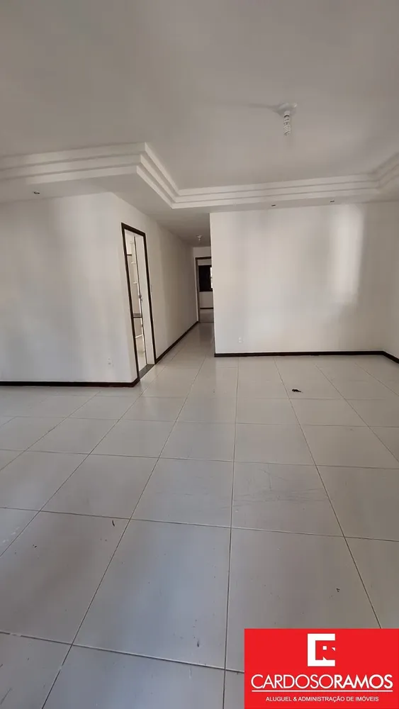 Casa, 3 quartos, 193 m² - Foto 2