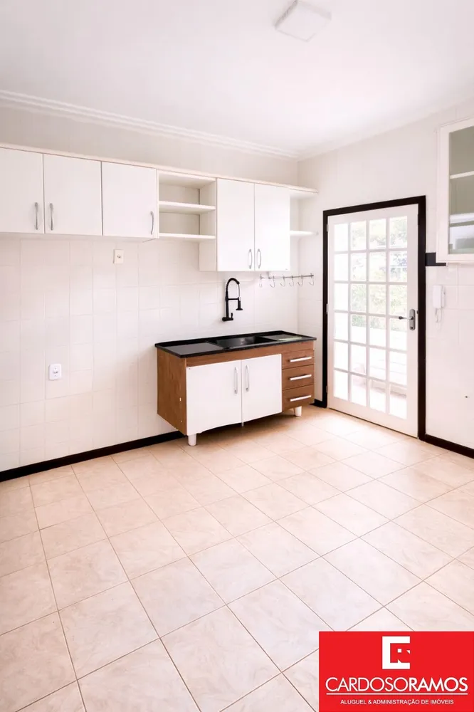 Casa, 2 quartos, 108 m² - Foto 1