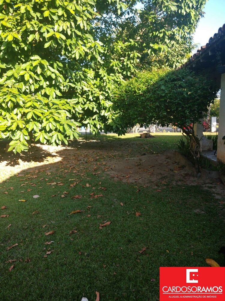 Casa à venda com 4 quartos, 1500m² - Foto 4