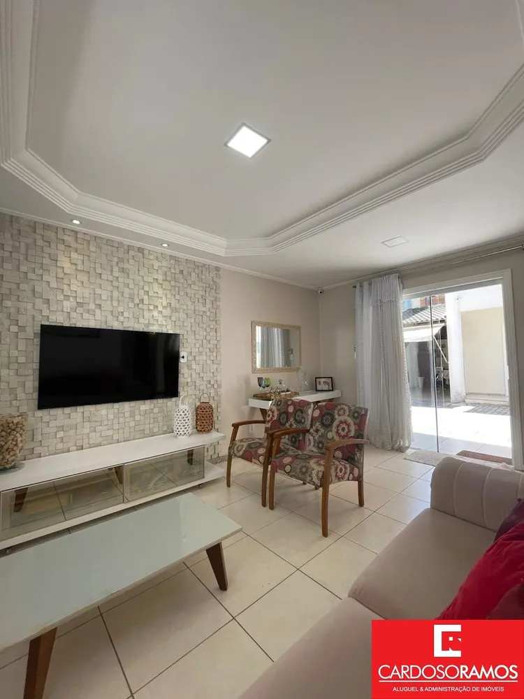 Casa, 3 quartos - Foto 2