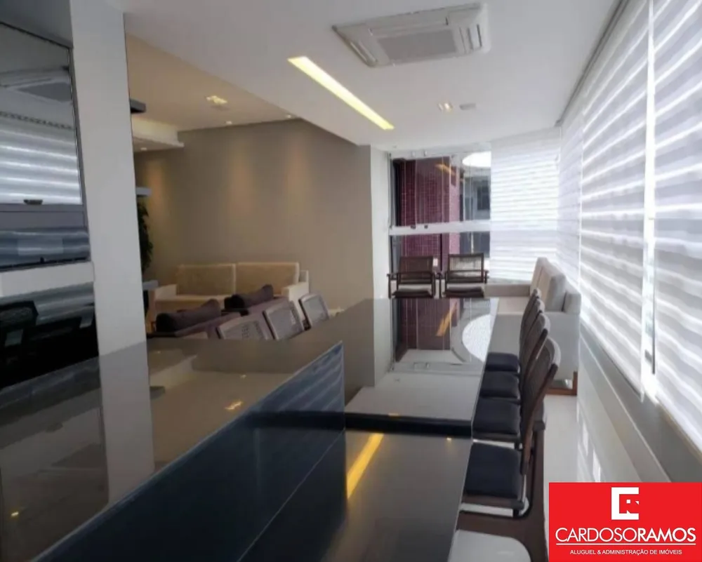 Apartamento, 3 quartos, 295 m² - Foto 2
