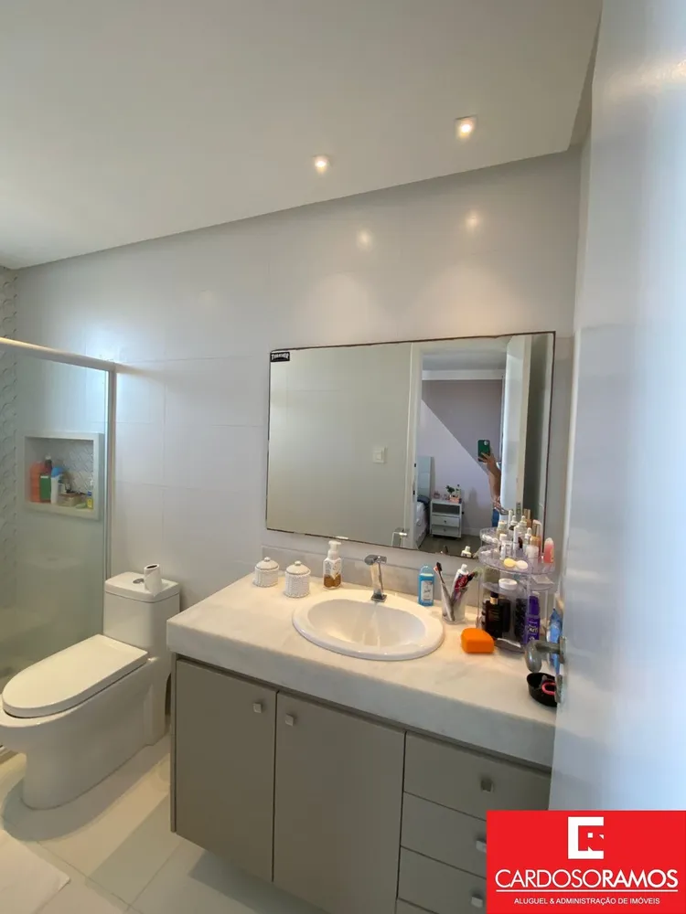 Casa, 4 quartos, 255 m² - Foto 1