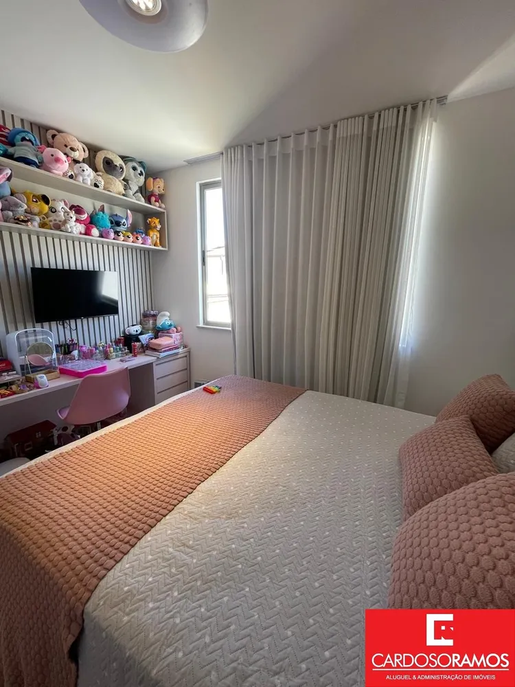 Casa, 4 quartos, 219 m² - Foto 2