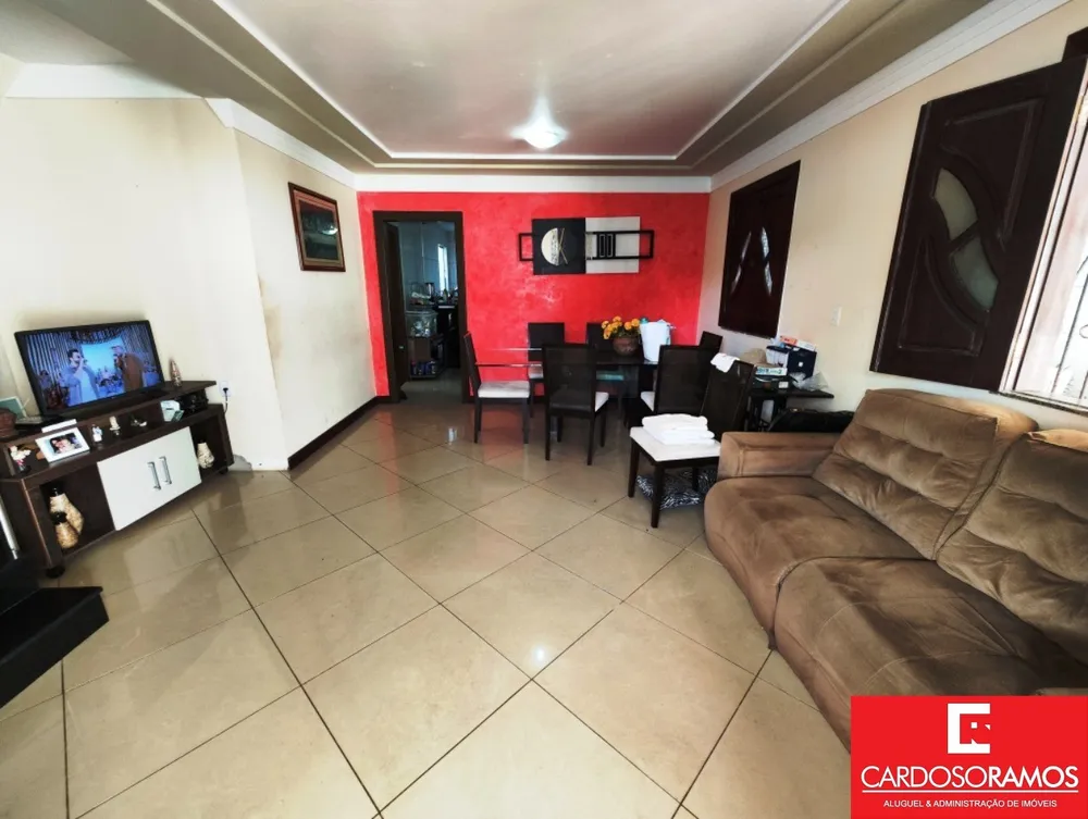 Casa, 9 quartos, 370 m² - Foto 1