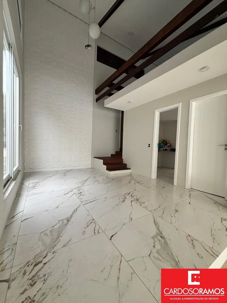Casa, 3 quartos, 222 m² - Foto 3