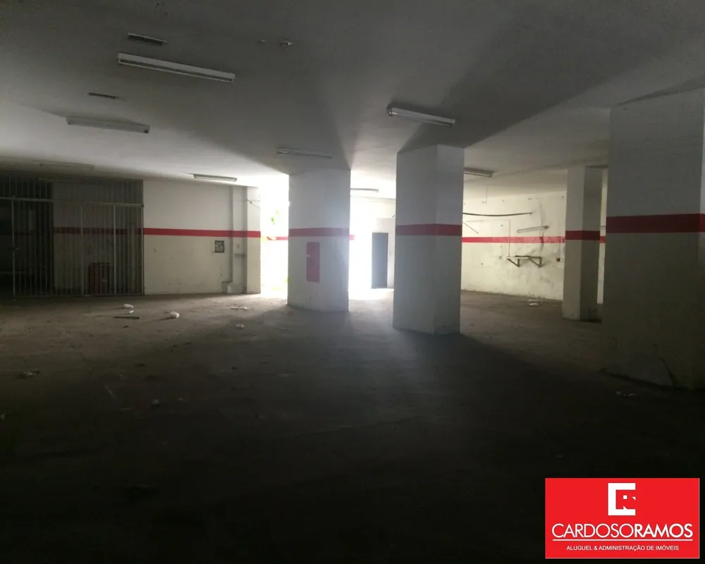 Prédio Inteiro, 2100 m² - Foto 1