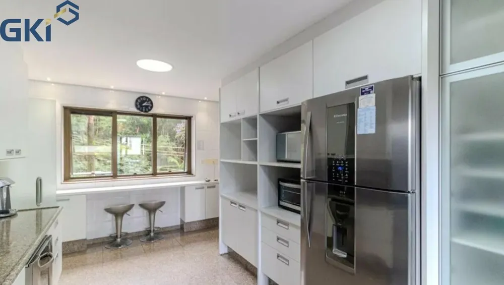 Apartamento, 3 quartos, 303 m² - Foto 2