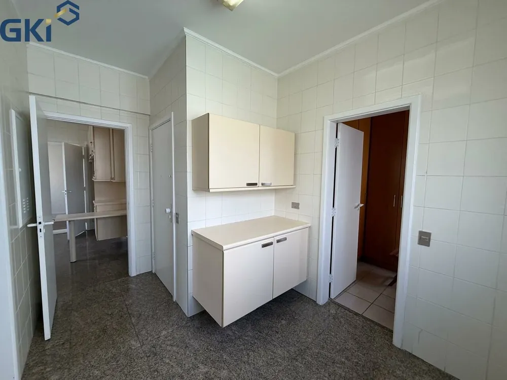 Apartamento, 3 quartos, 216 m² - Foto 4