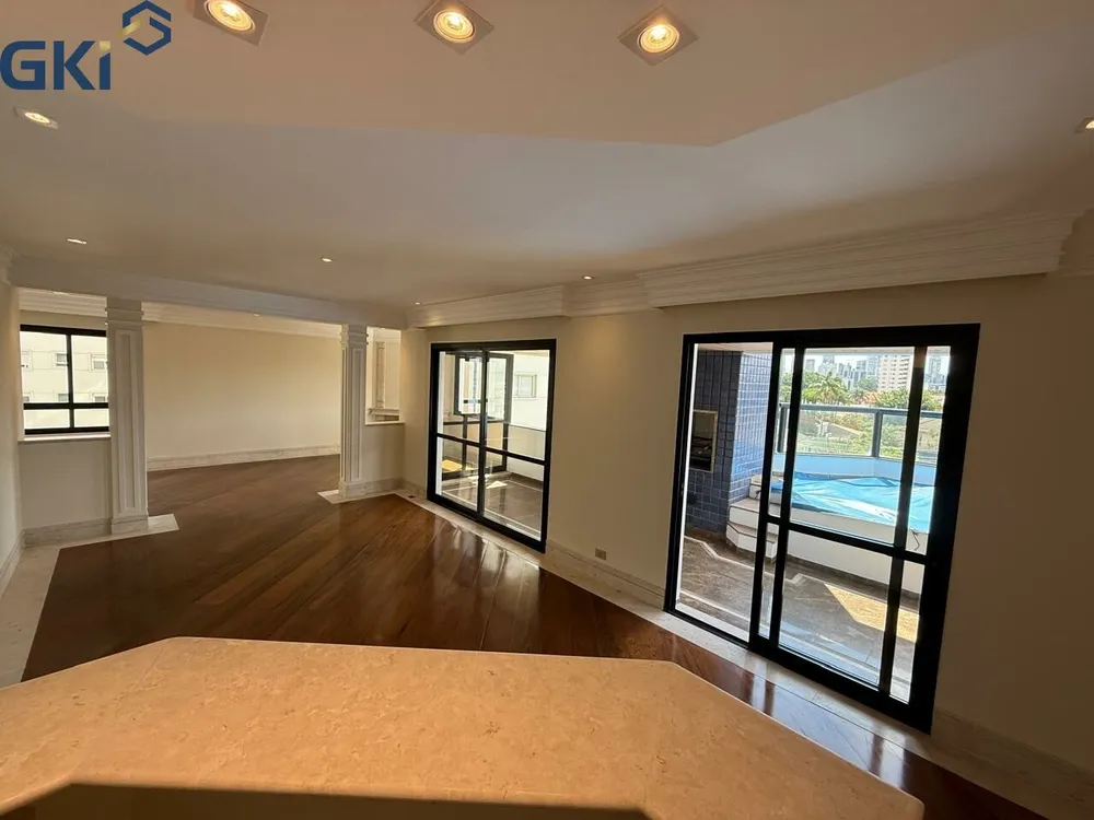 Apartamento, 3 quartos, 216 m² - Foto 8
