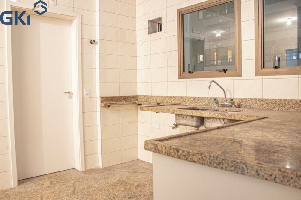 Apartamento, 3 quartos, 247 m² - Foto 13