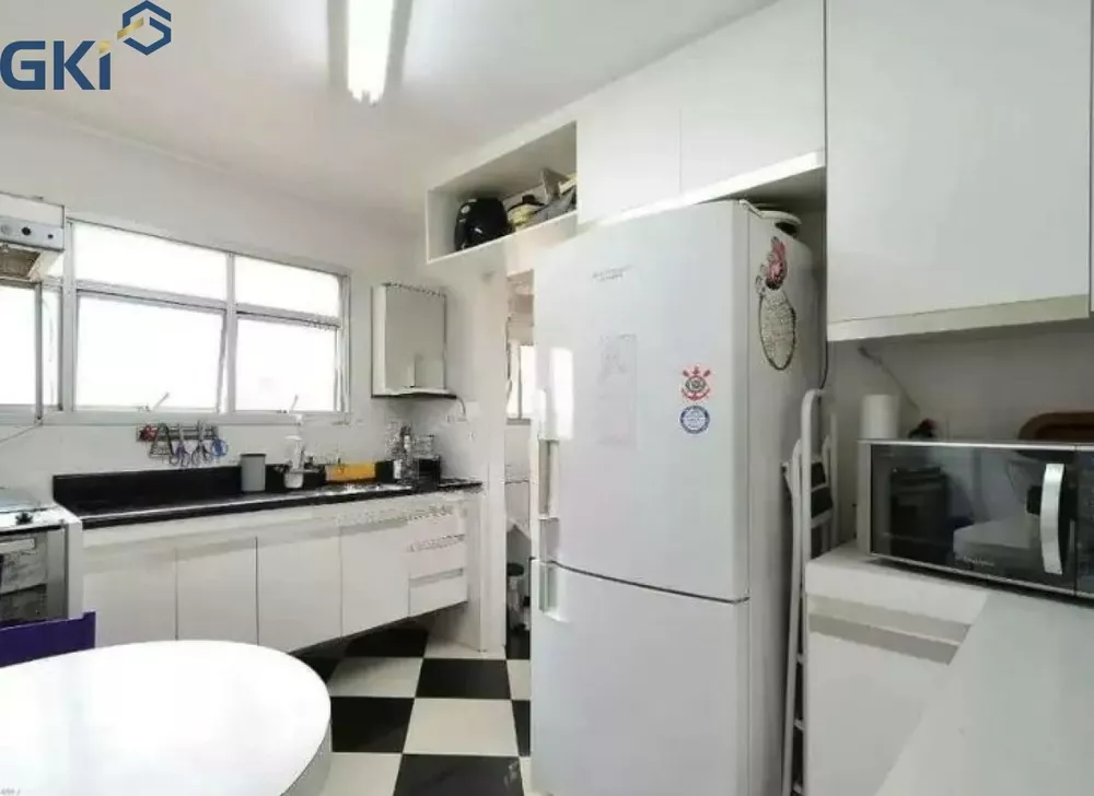 Apartamento, 3 quartos, 220 m² - Foto 1
