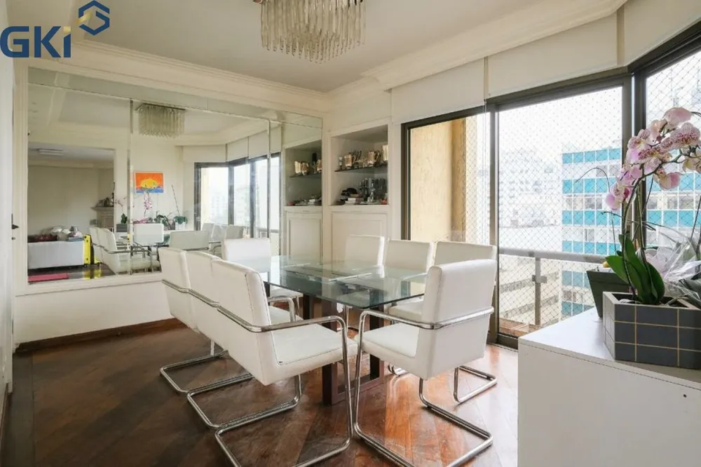 Apartamento, 4 quartos, 270 m² - Foto 1