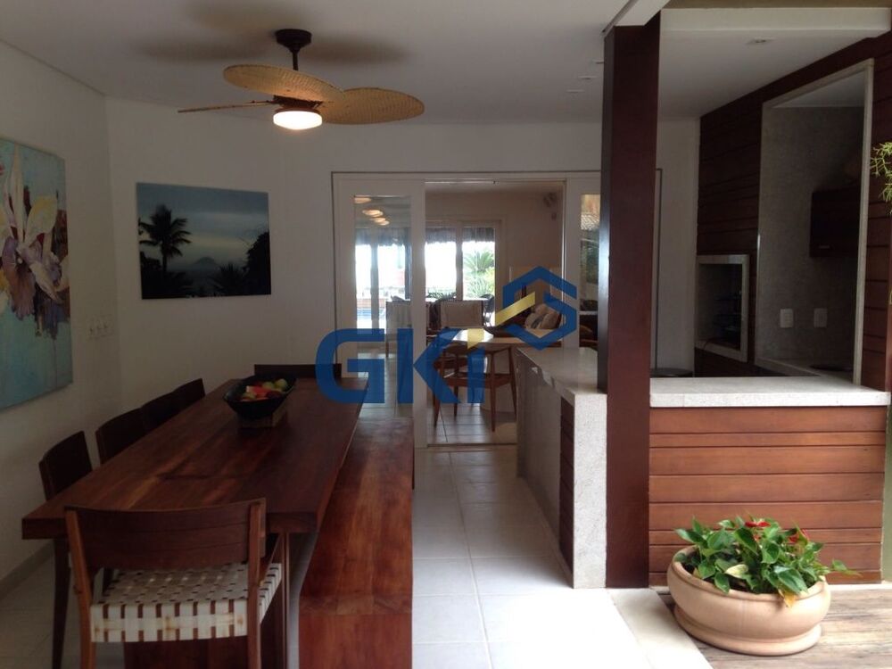 Casa de Condomínio à venda com 5 quartos, 356m² - Foto 2