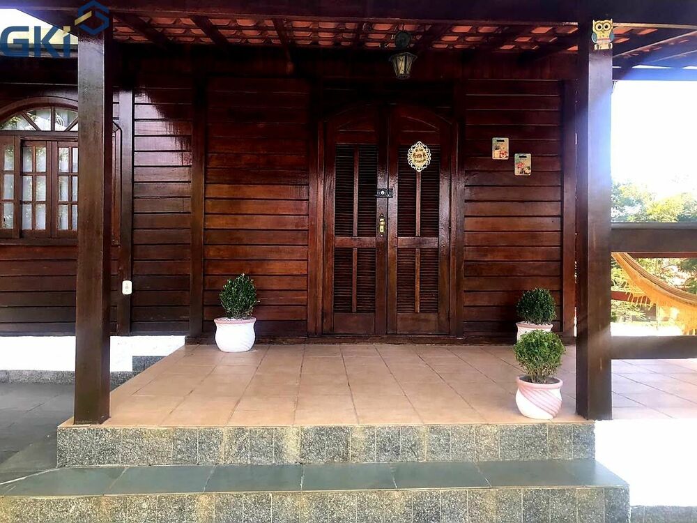 Casa de Condomínio à venda com 3 quartos, 170m² - Foto 2