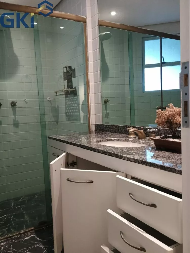 Apartamento, 3 quartos, 184 m² - Foto 1