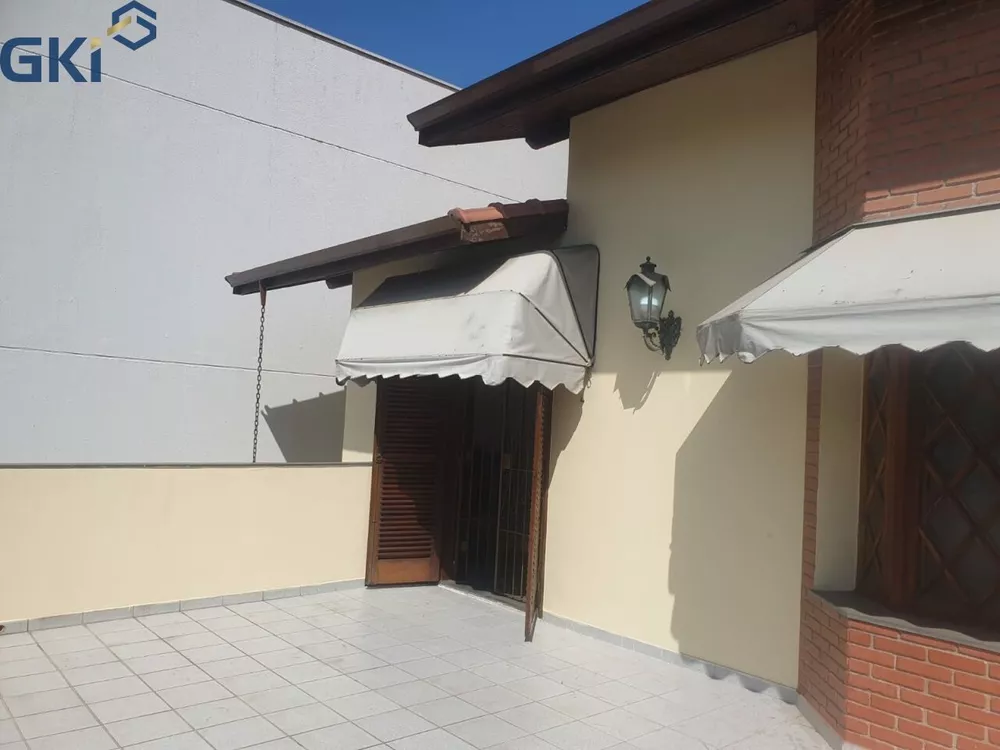 Casa, 3 quartos, 242 m² - Foto 4