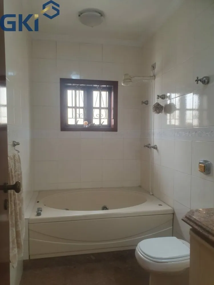 Casa, 3 quartos, 242 m² - Foto 11