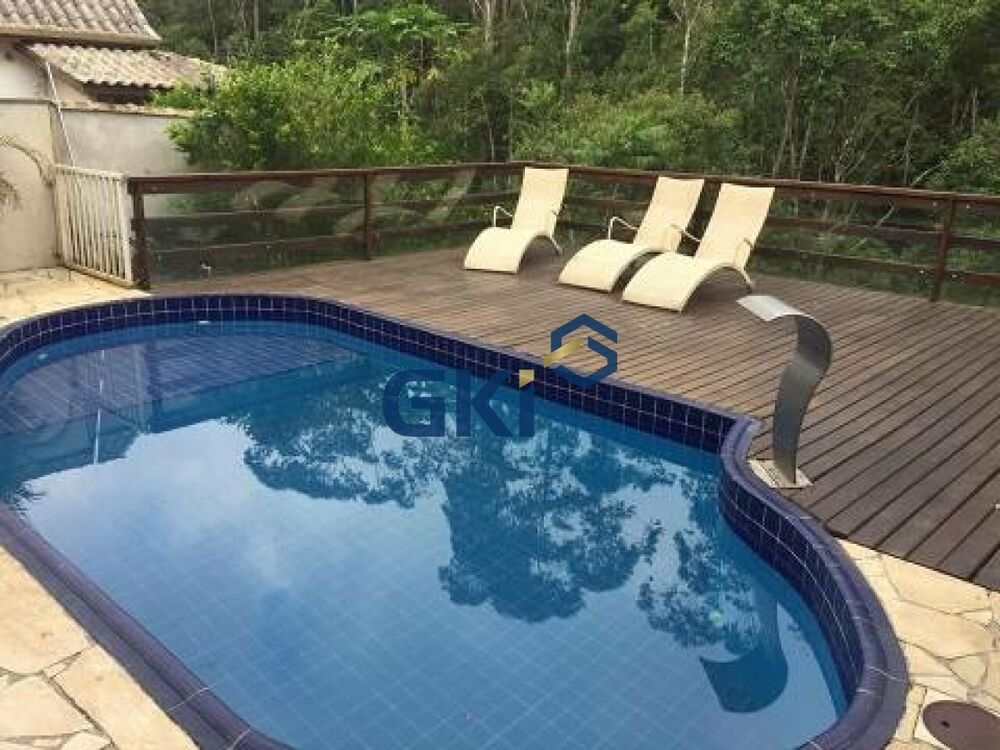 Casa de Condomínio à venda com 6 quartos, 350m² - Foto 2