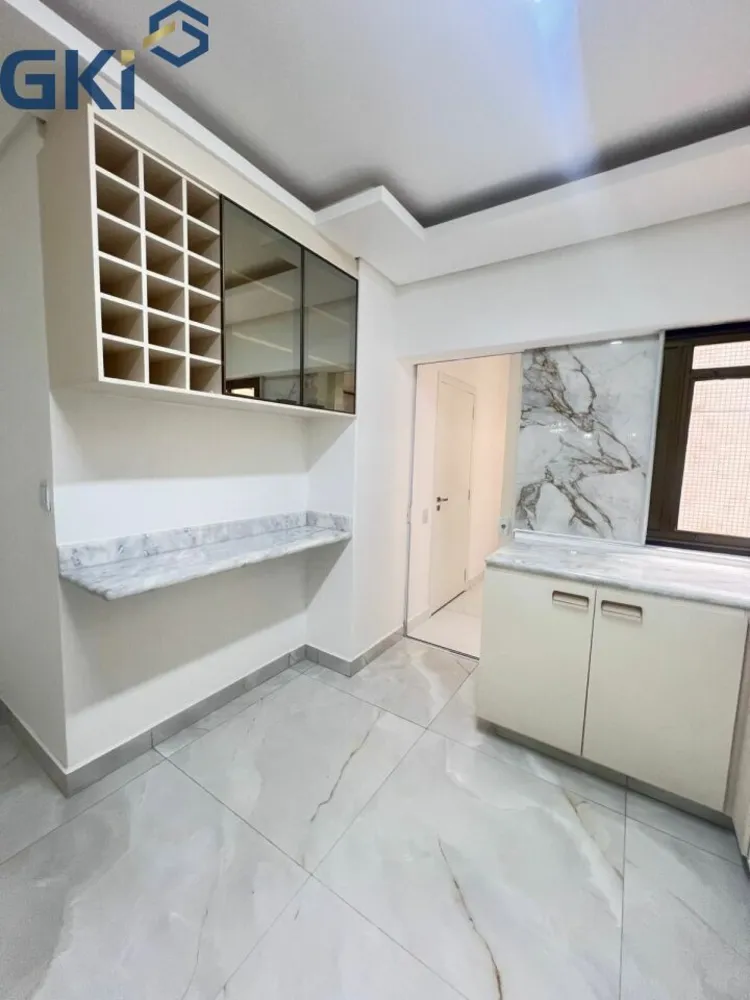Apartamento, 4 quartos, 205 m² - Foto 4