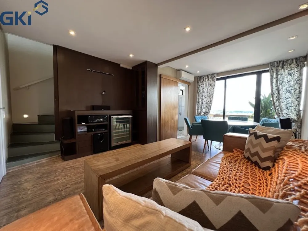 Apartamento, 1 quarto, 82 m² - Foto 1