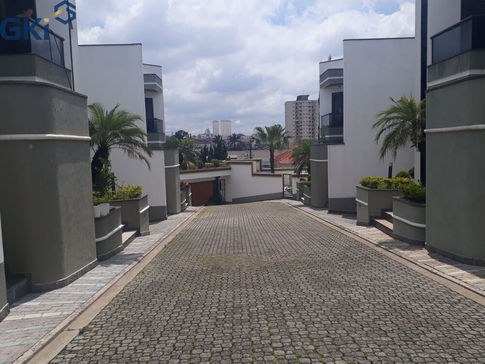 Casa de Condomínio à venda com 4 quartos, 232m² - Foto 4