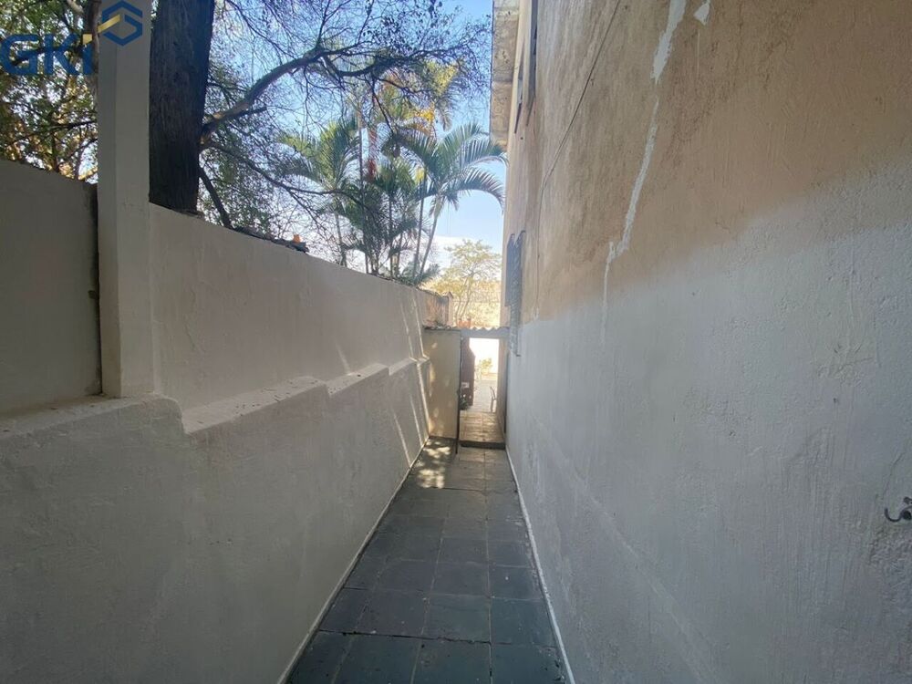 Casa à venda com 2 quartos, 155m² - Foto 10