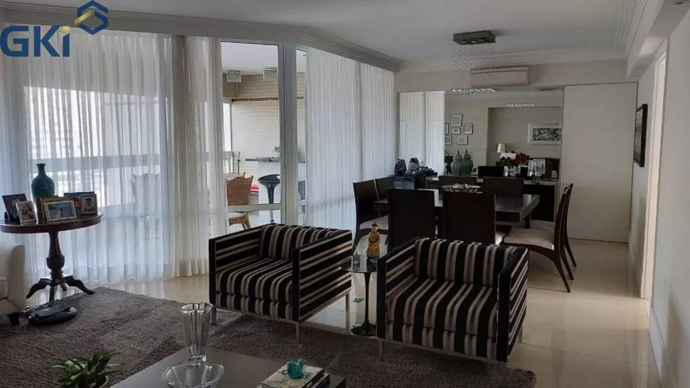 Apartamento, 3 quartos, 140 m² - Foto 3