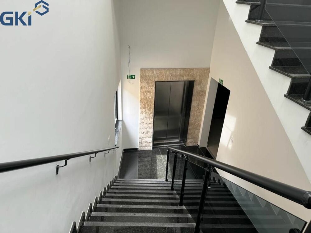 Prédio Inteiro para alugar, 700m² - Foto 2