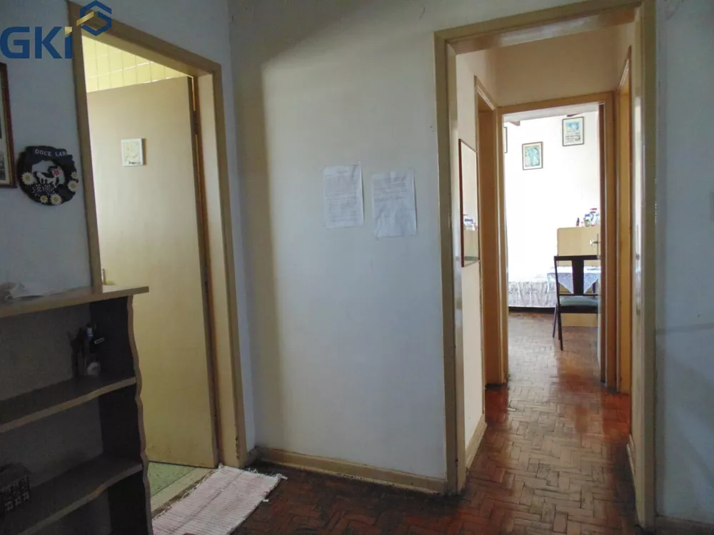 Casa, 4 quartos, 313 m² - Foto 2