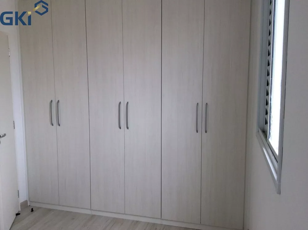 Apartamento à venda com 2 quartos, 70m² - Foto 11