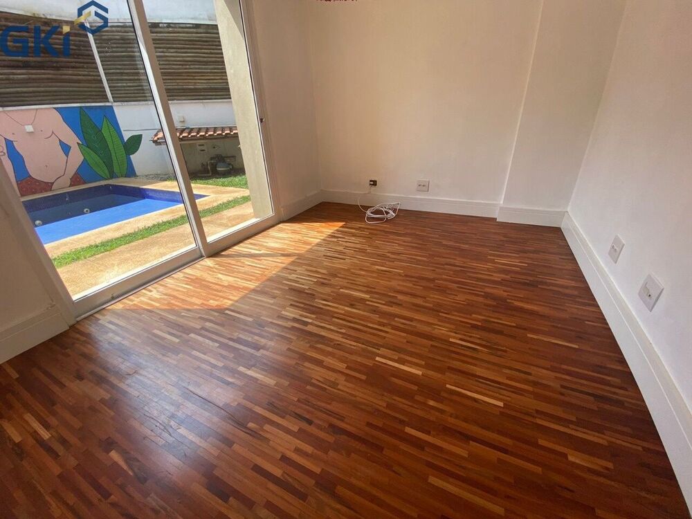 Casa de Condomínio à venda com 4 quartos, 420m² - Foto 10