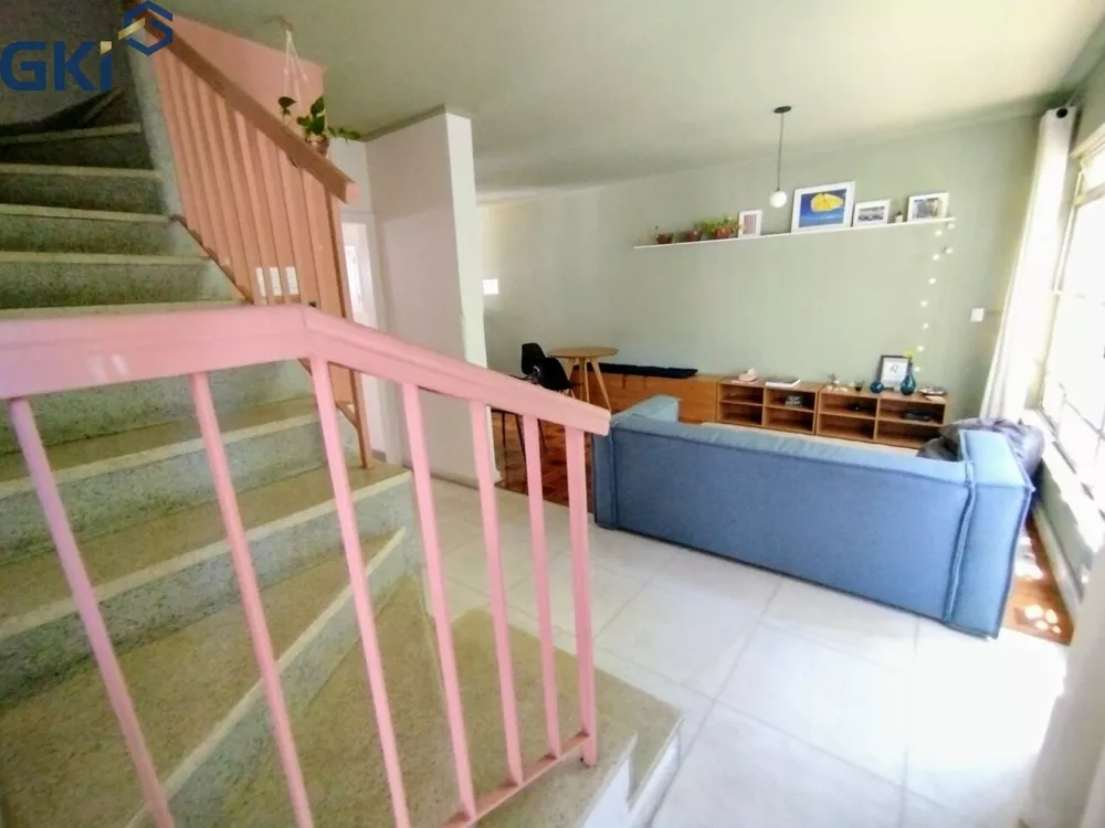 Casa, 3 quartos, 210 m² - Foto 1